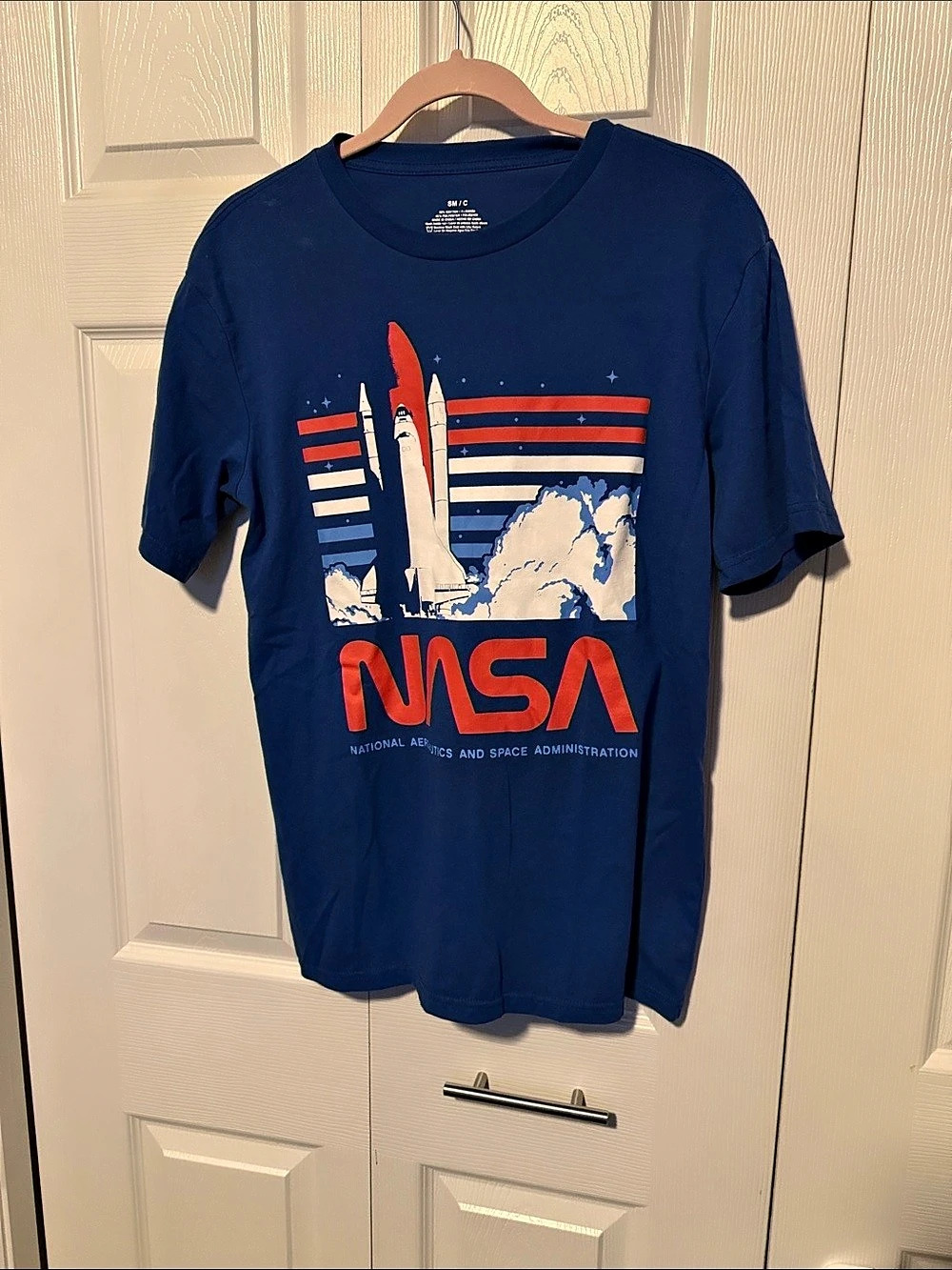 NASA Graphic Tee Graphic Short Sleeve Tee in Blue Size small